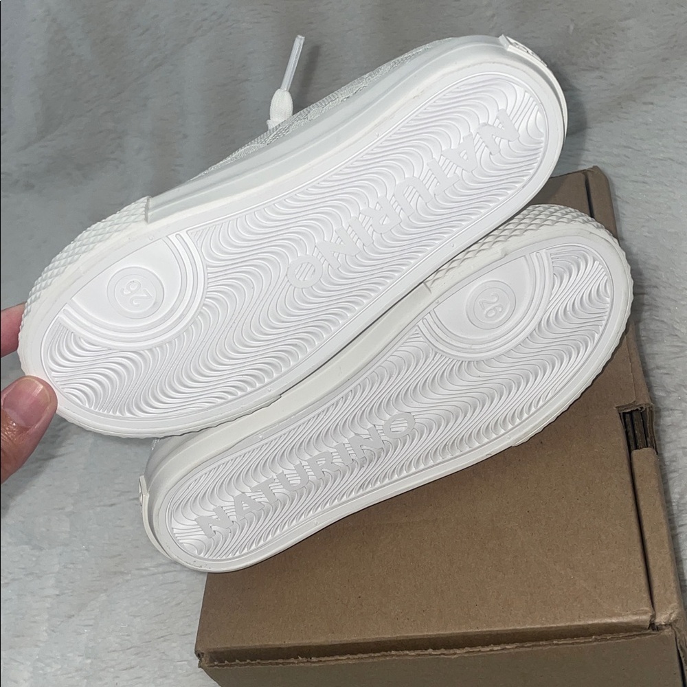 NWT NATURINO AYASY. Fabric sneakers in White - Picture 14 of 15